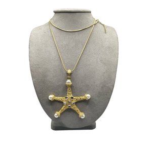 Vintage Signed CRAFT Seastar Necklace Starfish Gold Tone w Pearls & Rhinestones